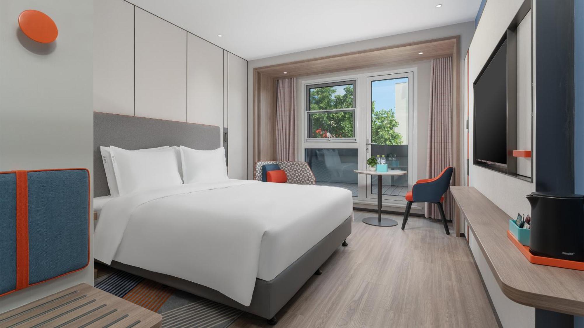 Holiday Inn Express Qingdao Shibei By Ihg Eksteriør billede