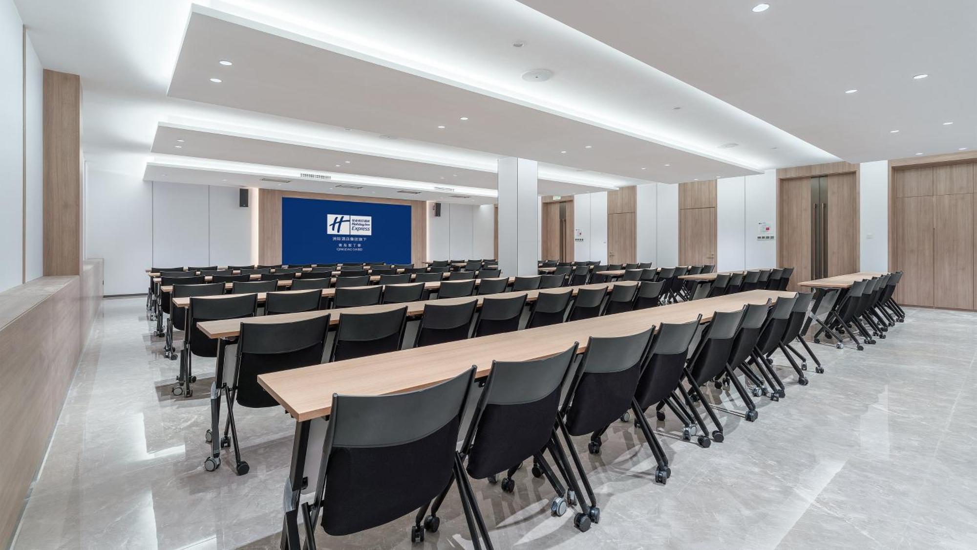 Holiday Inn Express Qingdao Shibei By Ihg Eksteriør billede
